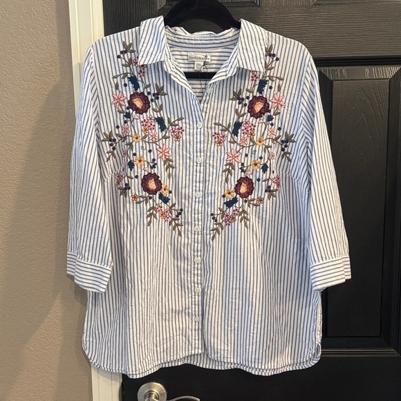 Croft & Barrow Blue Striped Button-Up Shirt - Picture 1 of 5